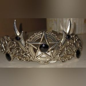 Gothic head piece